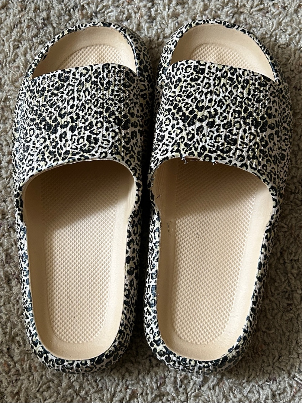 Leopard Women's Slide Sandals - Lightweight Comfort